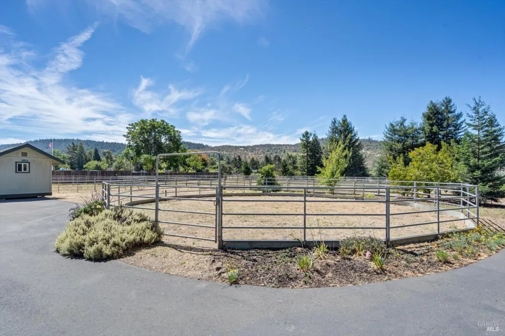 5833 Highway 12 Highway Santa Rosa, CA 95409
