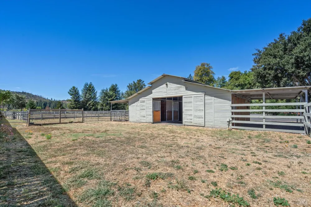 5833 Highway 12 Highway Santa Rosa, CA 95409