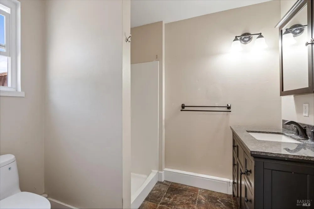 5833 Highway 12 Highway Santa Rosa, CA 95409