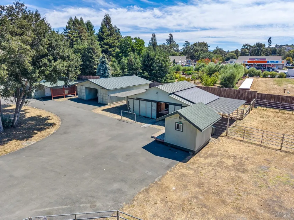5833 Highway 12 Highway Santa Rosa, CA 95409