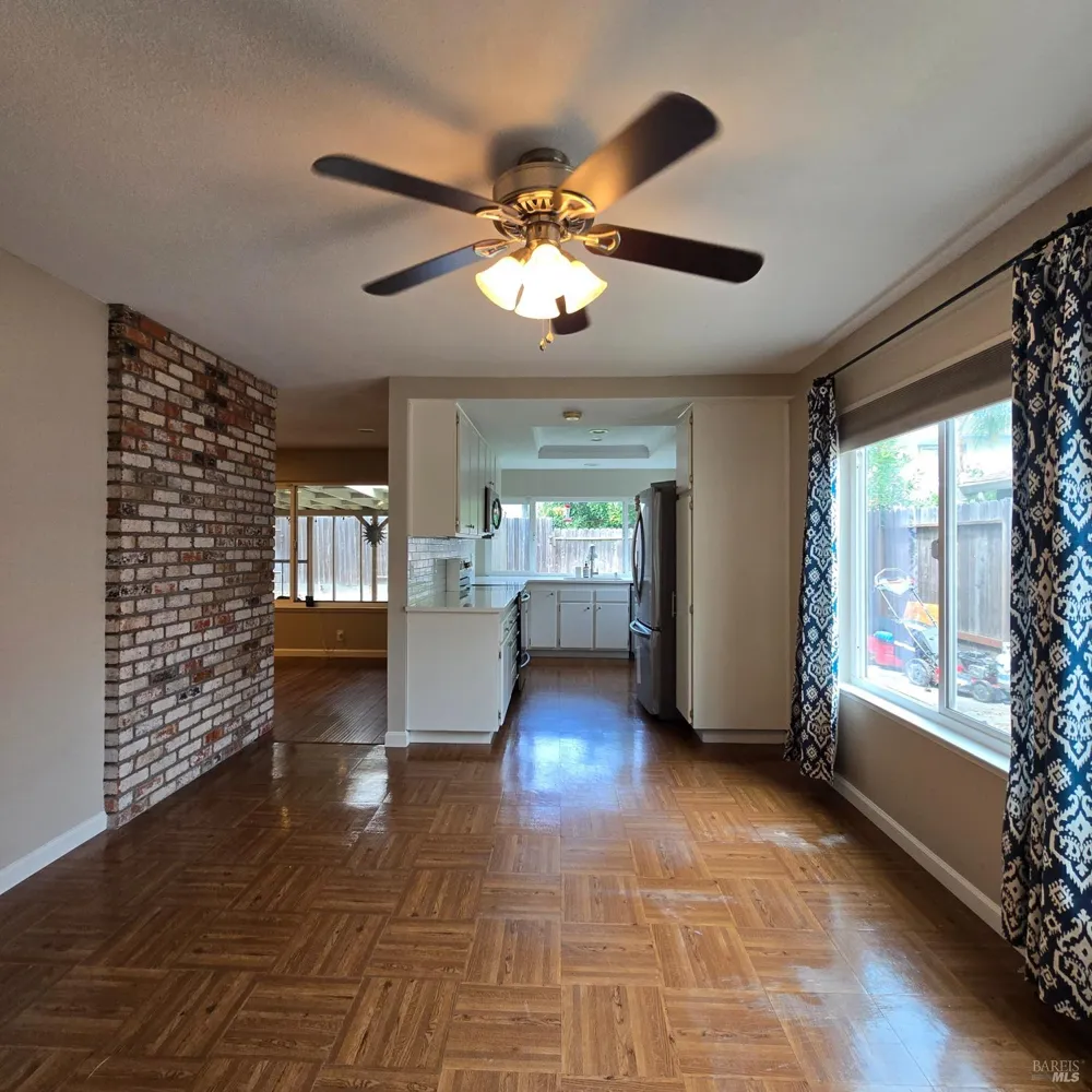 464 Hartwick Lane Fairfield, CA 94533