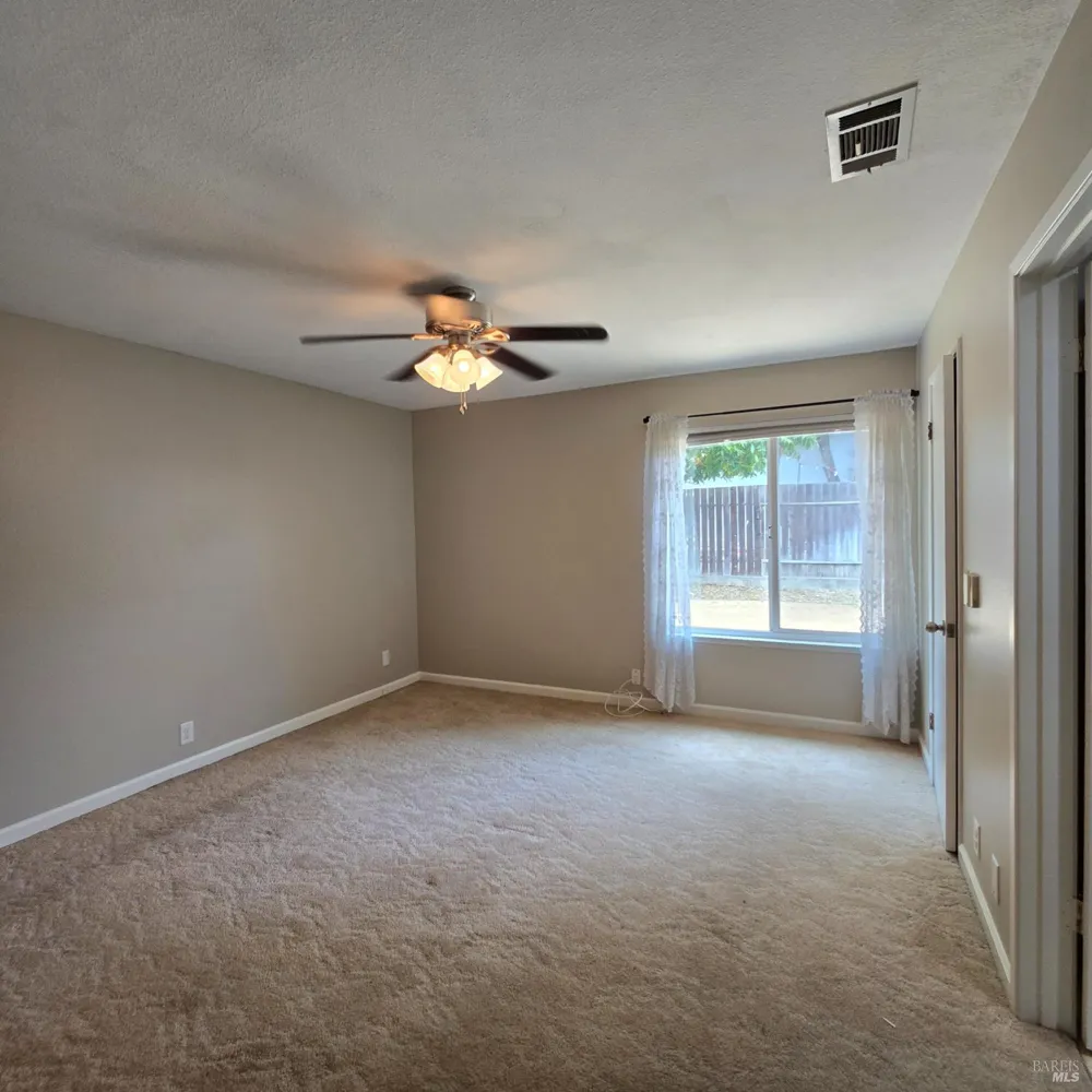 464 Hartwick Lane Fairfield, CA 94533