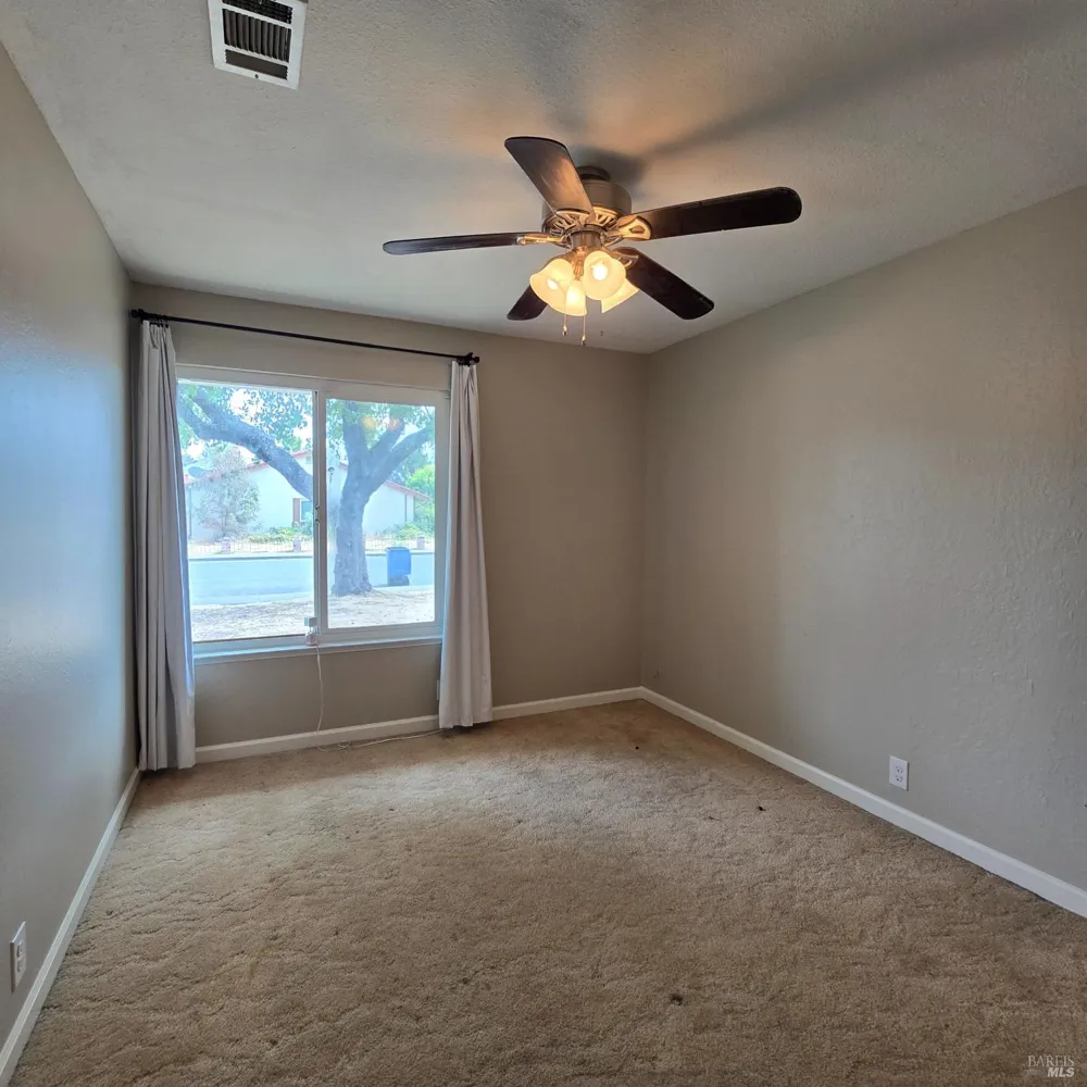 464 Hartwick Lane Fairfield, CA 94533