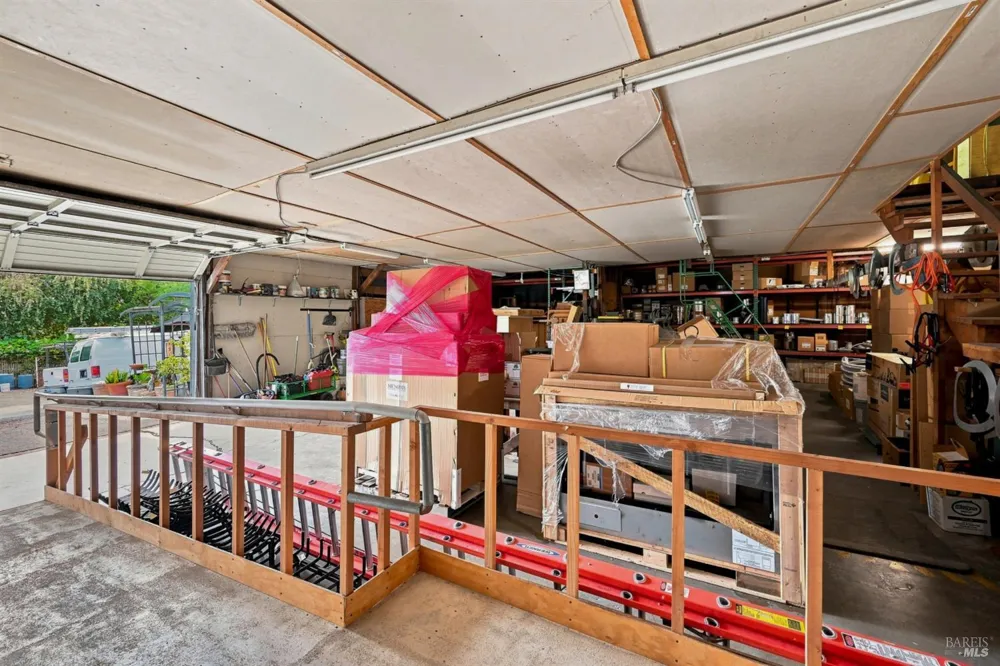 1527 Silverado Trail Napa, CA 94559