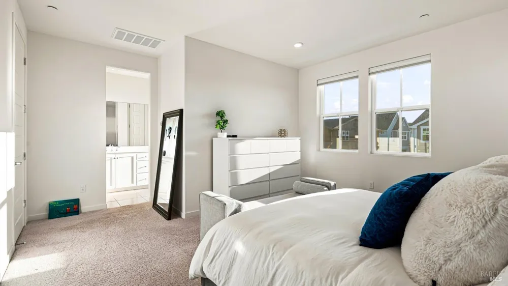 314 Caulfield Lane Petaluma, CA 94952