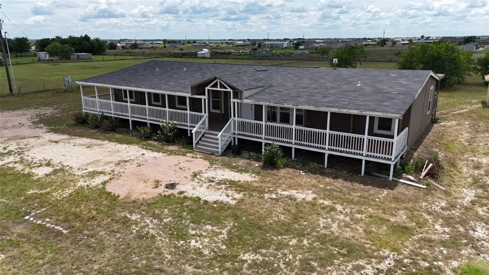 148 Sun View Road Bertram, TX 78605