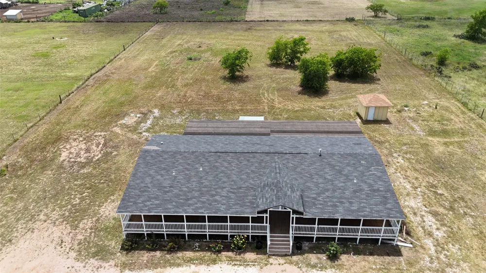 148 Sun View Road Bertram, TX 78605