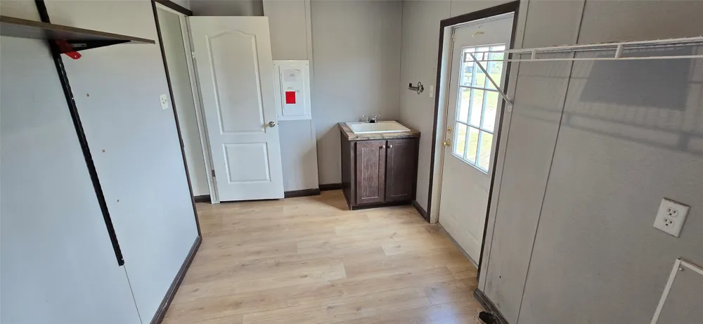 148 Sun View Road Bertram, TX 78605