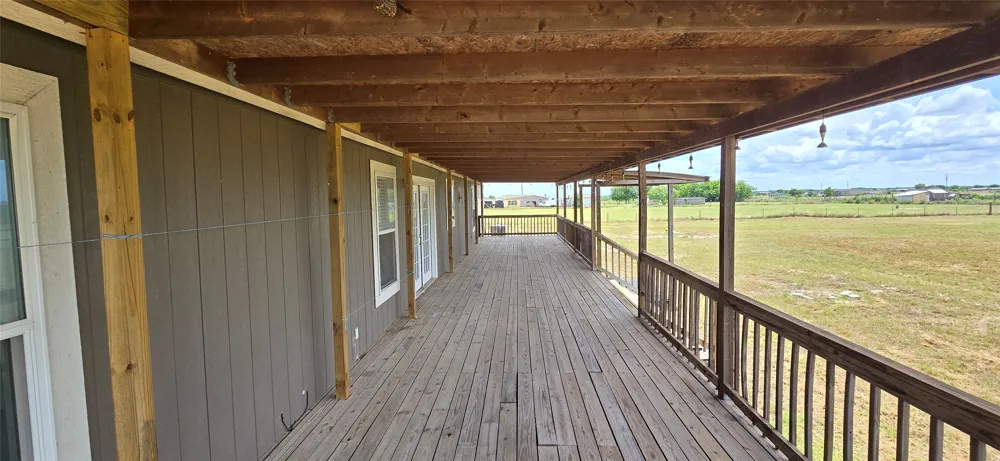 148 Sun View Road Bertram, TX 78605