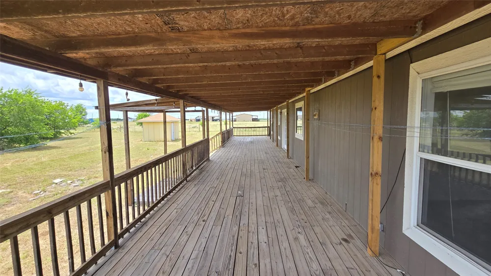 148 Sun View Road Bertram, TX 78605