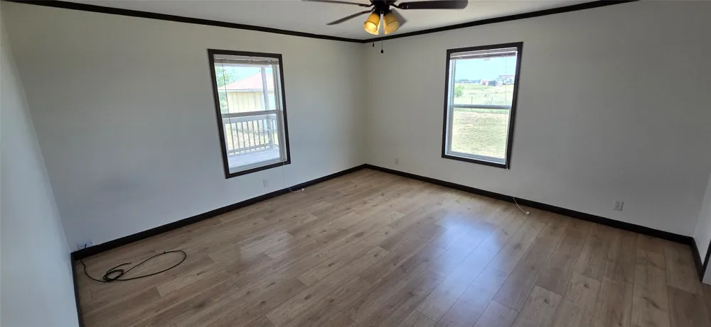 148 Sun View Road Bertram, TX 78605