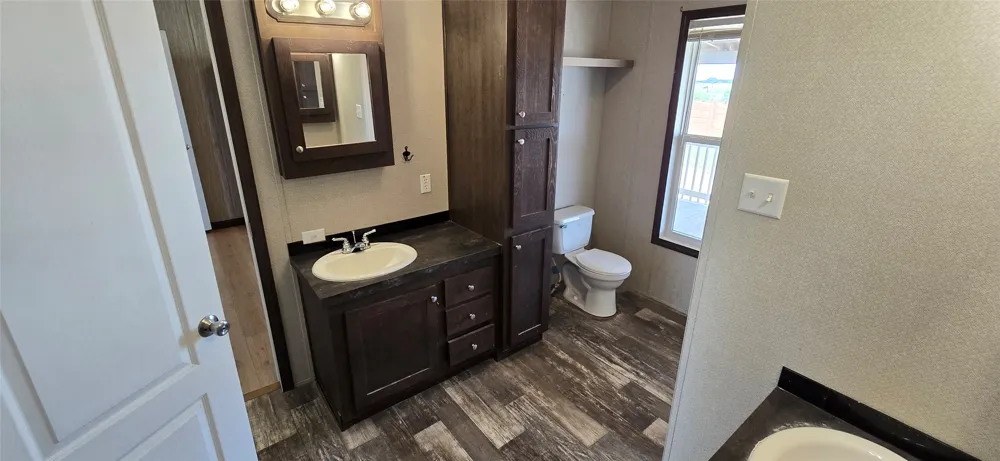 148 Sun View Road Bertram, TX 78605