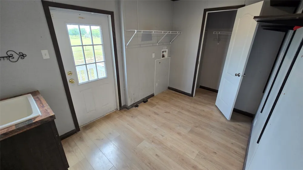 148 Sun View Road Bertram, TX 78605