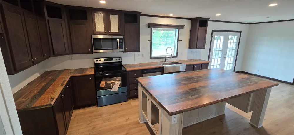 148 Sun View Road Bertram, TX 78605