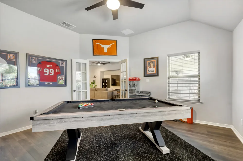 3832 Raven Caw Pass Pflugerville, TX 78660