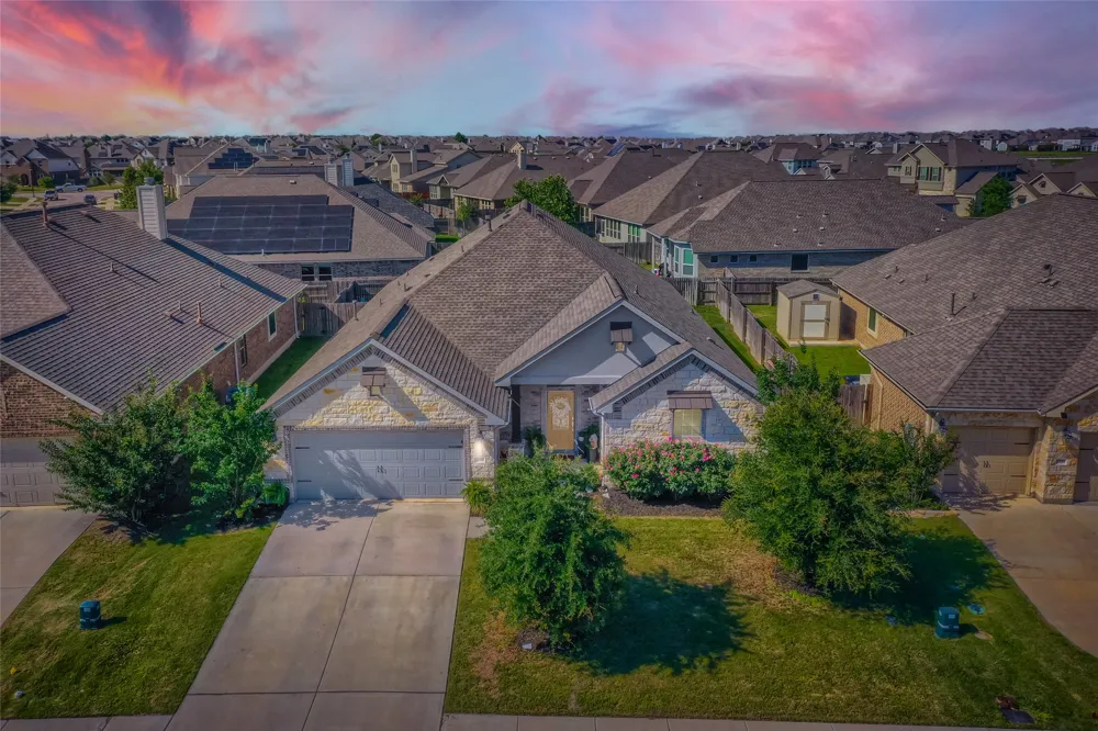 3832 Raven Caw Pass Pflugerville, TX 78660