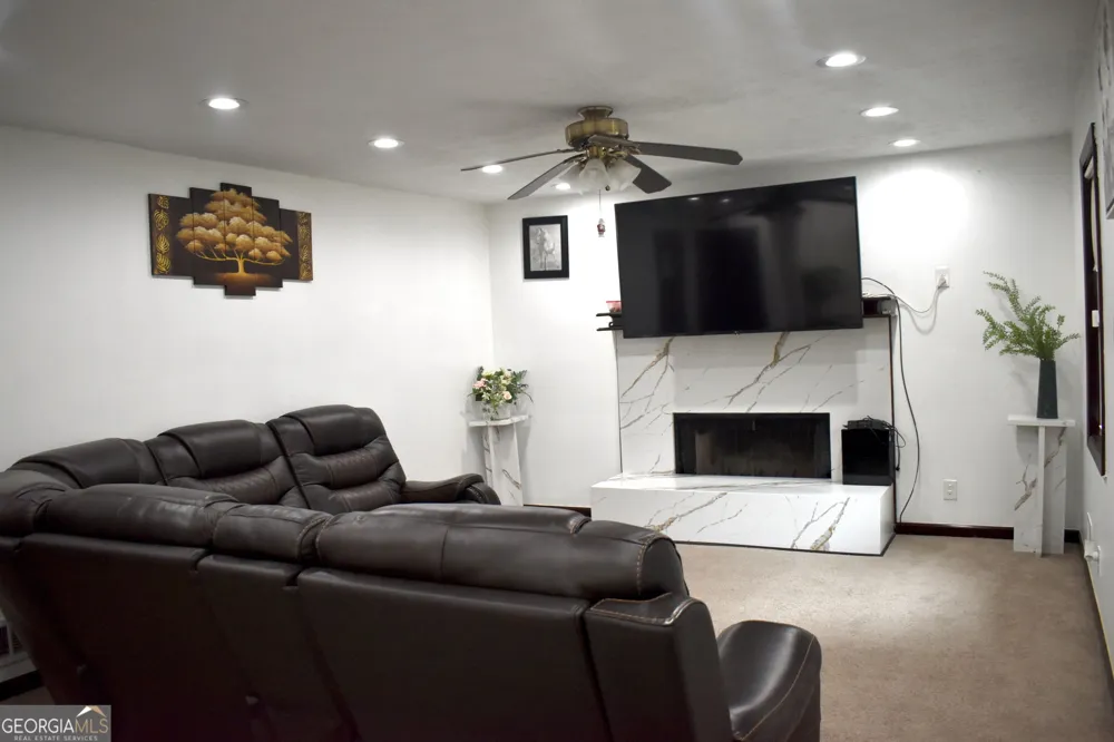 274 Russell Ridge DR Lawrenceville, GA 30043