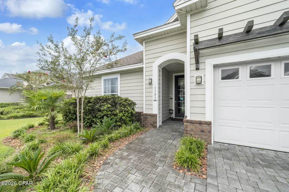 1186 Eisenhower Circle Lynn Haven, FL 32444