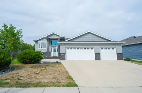 1234 35th Street Circle S
