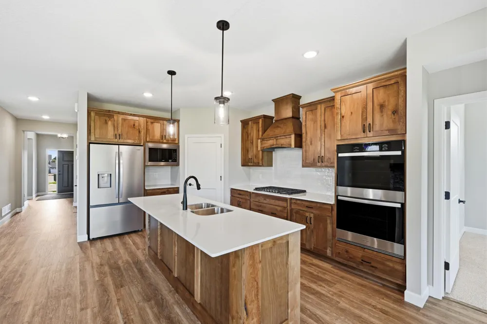 916 Kepler Avenue NE Hanover, MN 55341