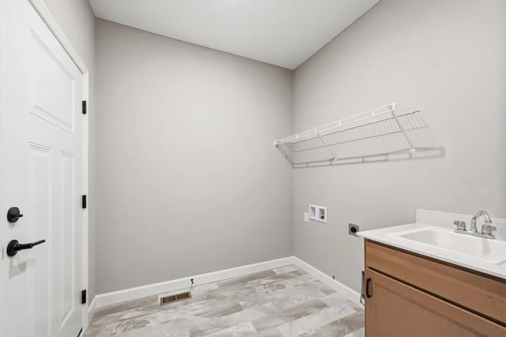 916 Kepler Avenue NE Hanover, MN 55341