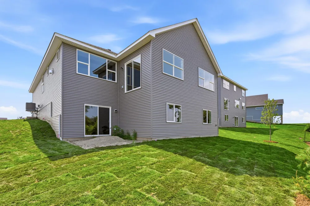 916 Kepler Avenue NE Hanover, MN 55341