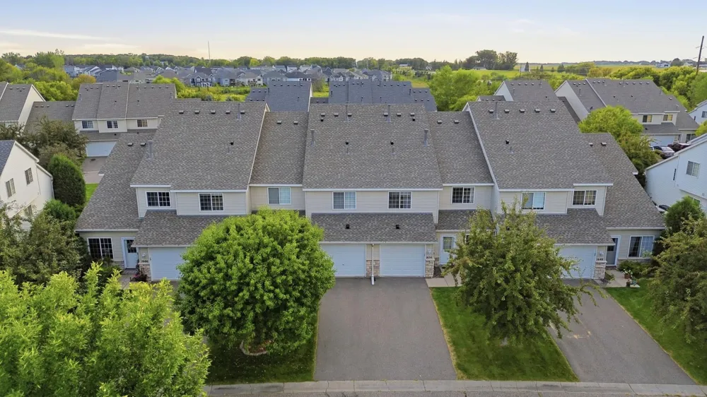 1654 Freedom Lane Waconia, MN 55387