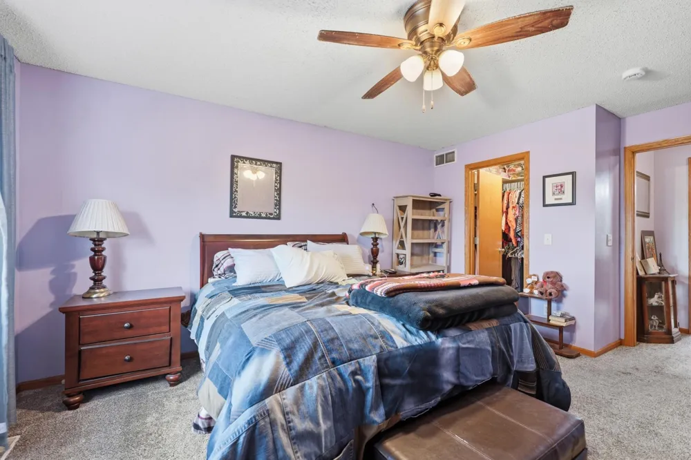 1654 Freedom Lane Waconia, MN 55387
