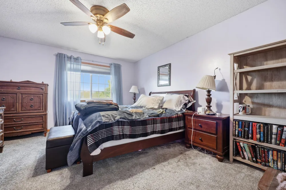 1654 Freedom Lane Waconia, MN 55387