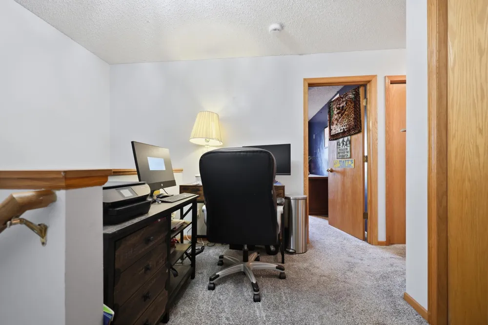 1654 Freedom Lane Waconia, MN 55387