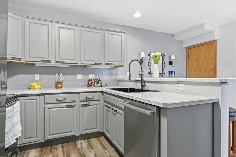 1654 Freedom Lane Waconia, MN 55387
