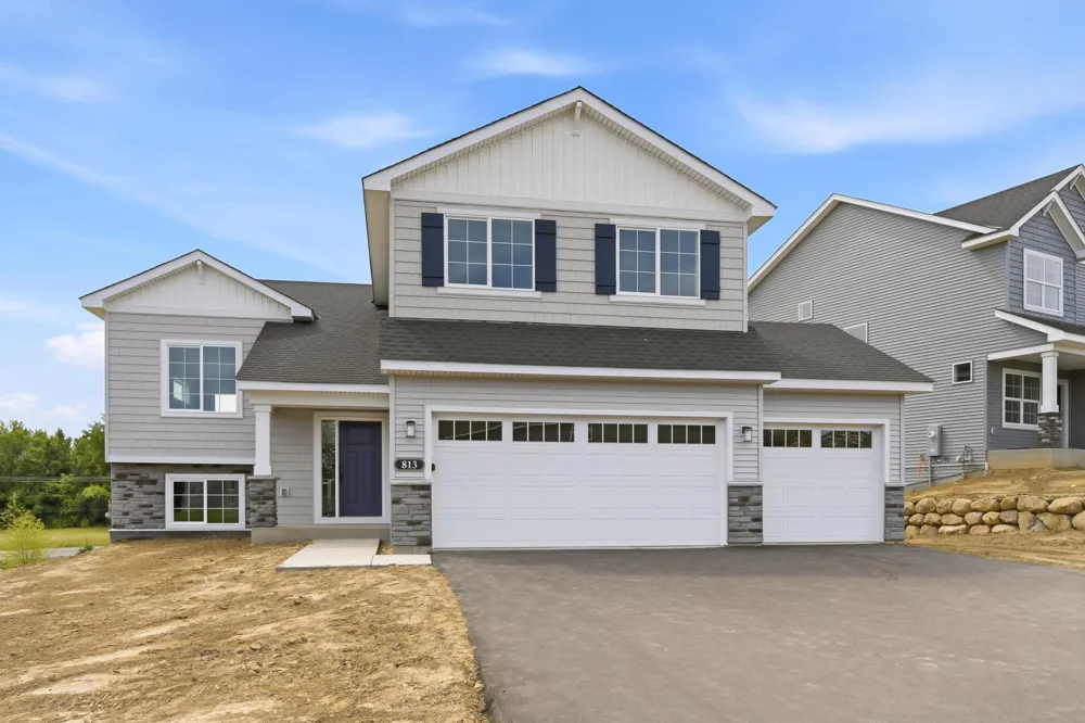 813 Walnut Grove Lane Hanover, MN 55341