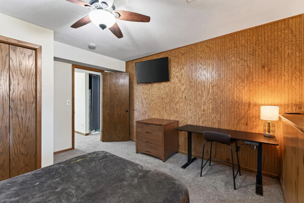 9143 Forestview Lane Maple Grove, MN 55369