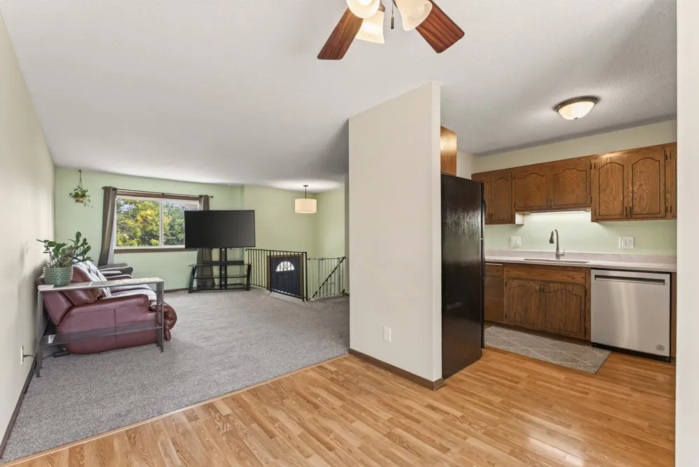 9143 Forestview Lane Maple Grove, MN 55369