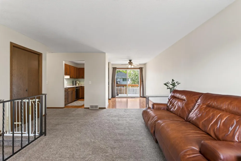 9143 Forestview Lane Maple Grove, MN 55369