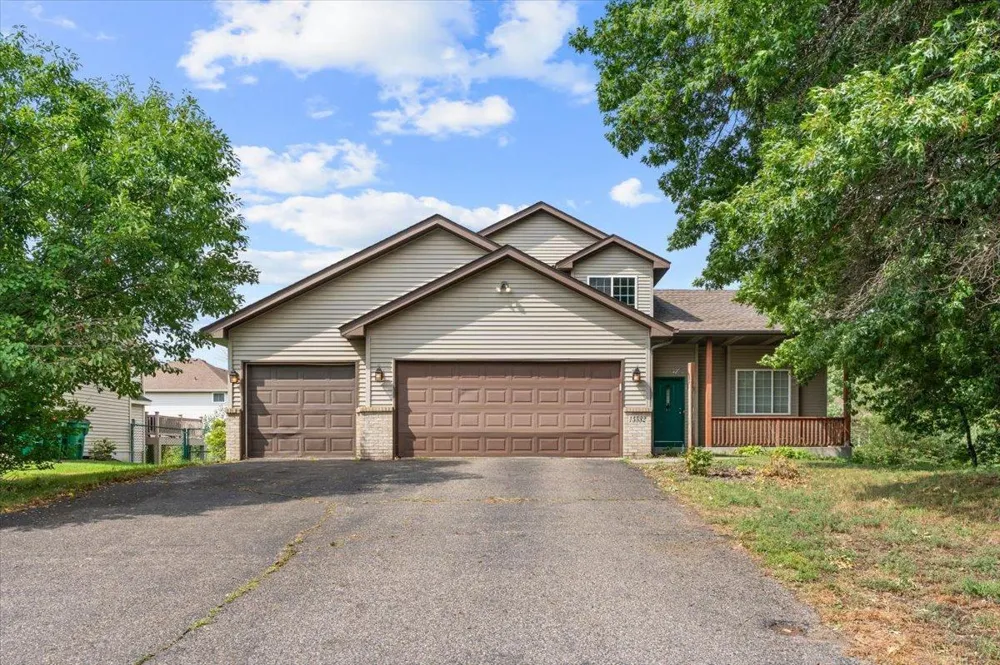 15532 Avocet Street NW Andover, MN 55304