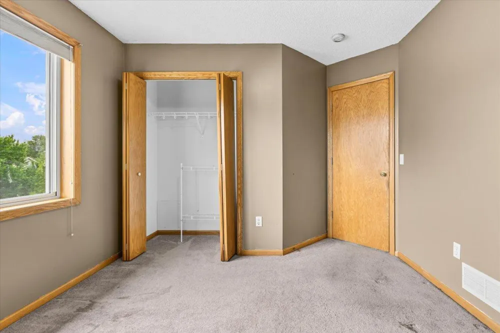 15532 Avocet Street NW Andover, MN 55304