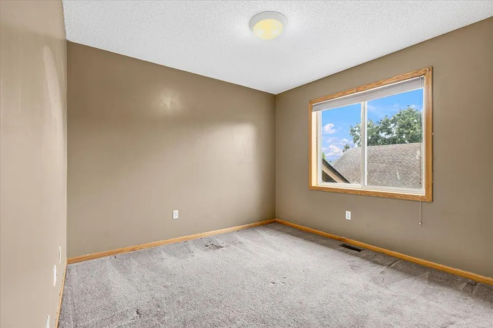 15532 Avocet Street NW Andover, MN 55304