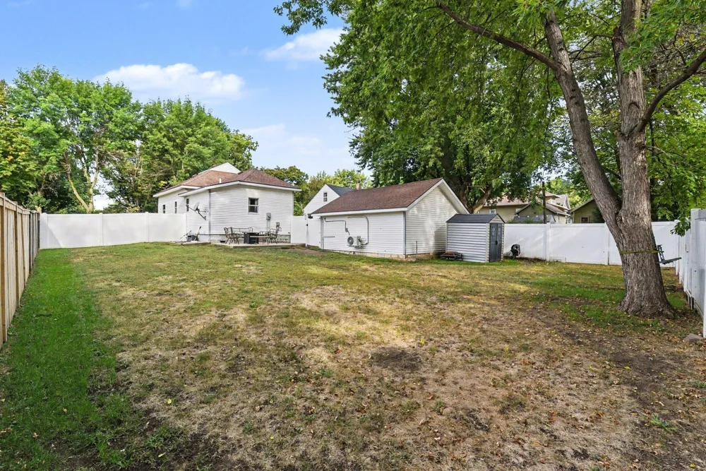 117 S Donaldson Street Luverne, MN 56156
