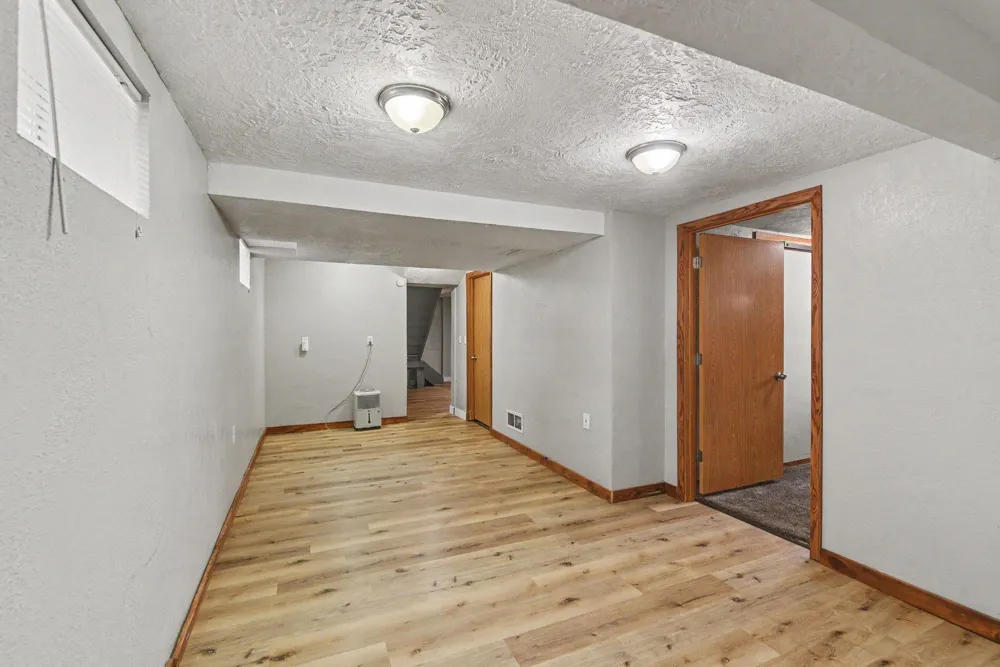 117 S Donaldson Street Luverne, MN 56156