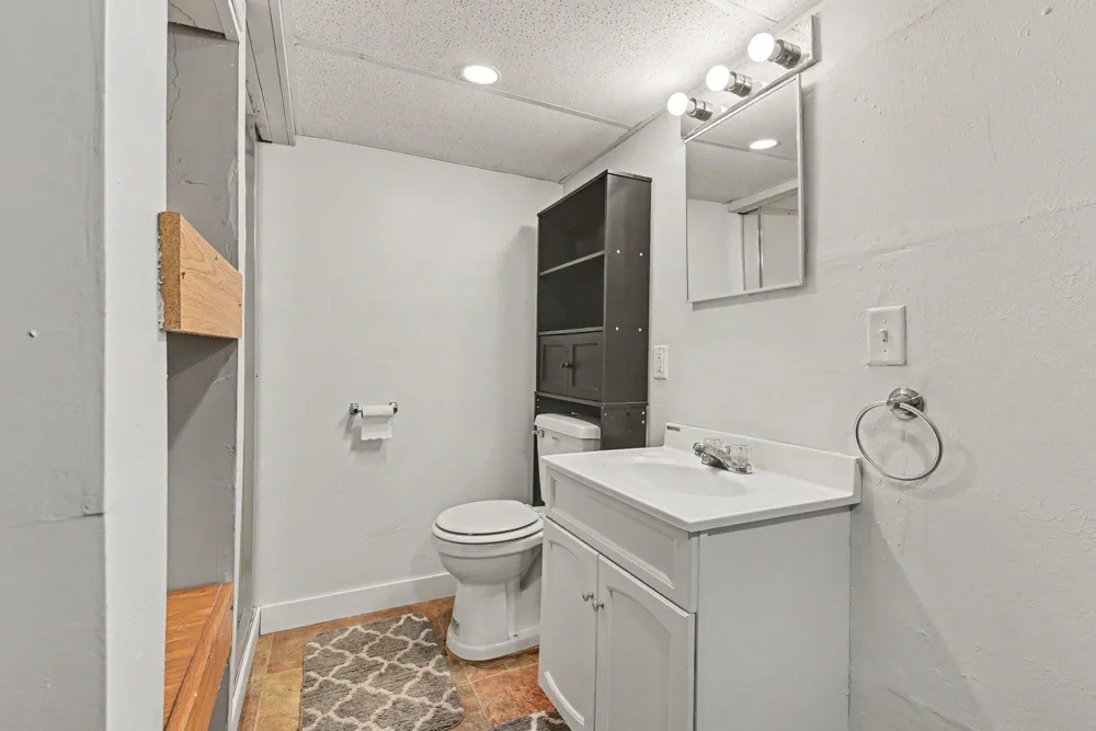 117 S Donaldson Street Luverne, MN 56156