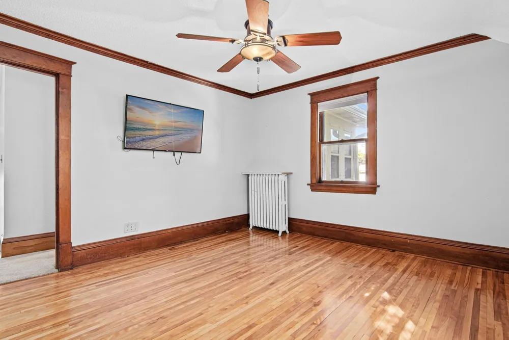 818 Delaware Avenue Saint Paul, MN 55107