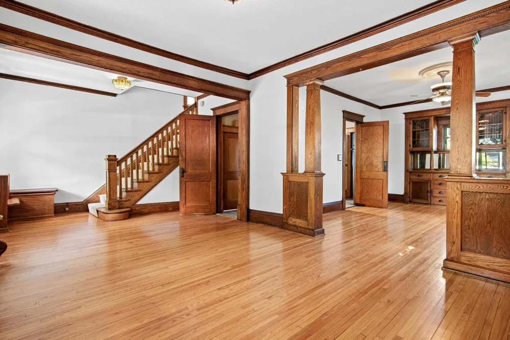 818 Delaware Avenue Saint Paul, MN 55107