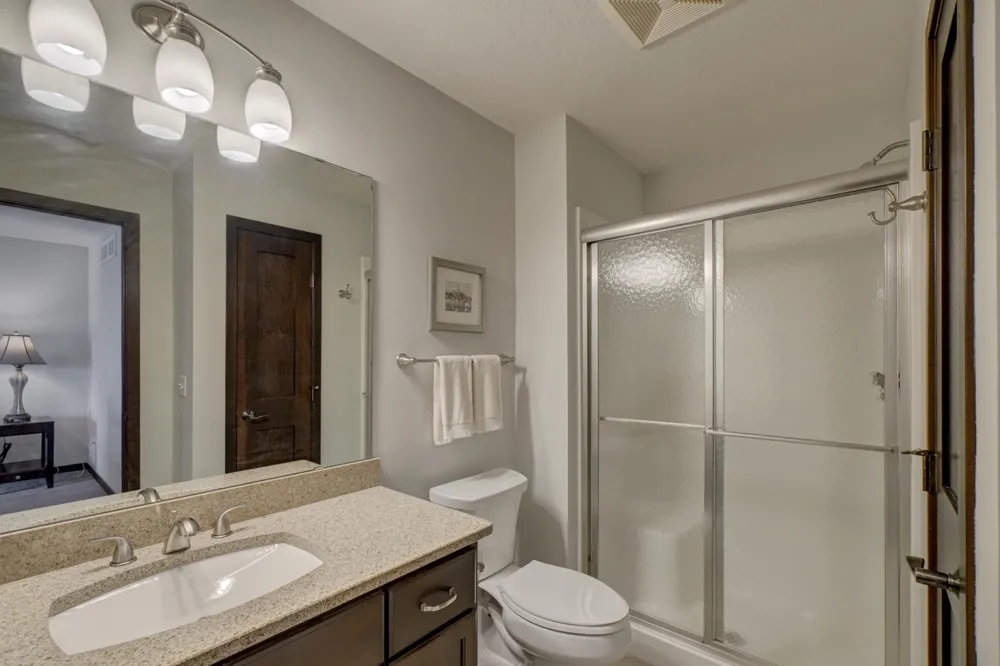 1335 Palisade Path Woodbury, MN 55129