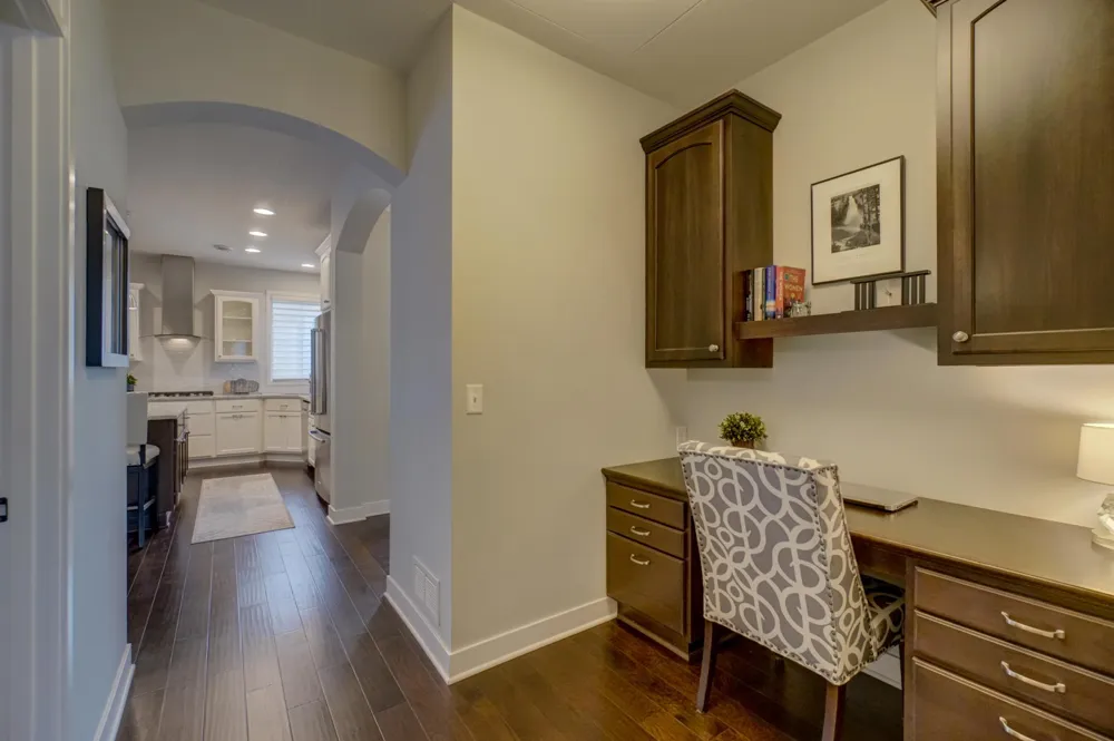 1335 Palisade Path Woodbury, MN 55129
