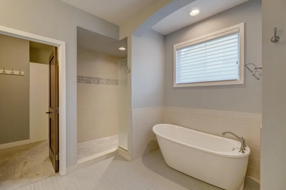 1335 Palisade Path Woodbury, MN 55129