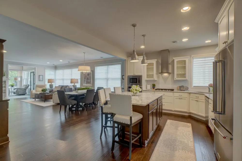 1335 Palisade Path Woodbury, MN 55129