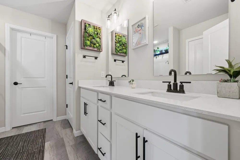 4886 Obsidian Way Victoria, MN 55386