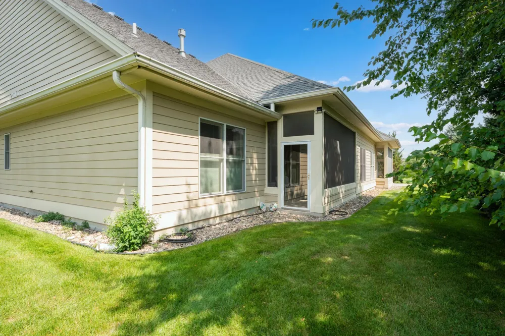 3876 Berkshire Road SW Rochester, MN 55902