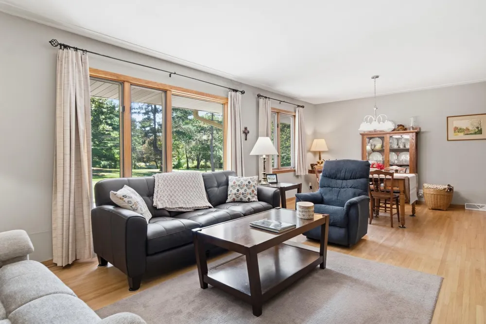 6105 Tracy Avenue Edina, MN 55436